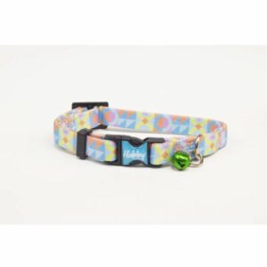 Collier Chat Habby Imprimé bleu claire, jaune et orange 10mm pour des chats adultes, trés pratique et jolie.